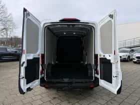 Ford Transit (2024) thumbnail 5