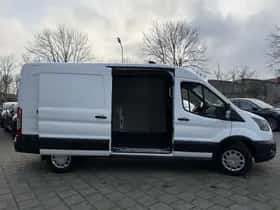 Ford Transit (2024) thumbnail 7