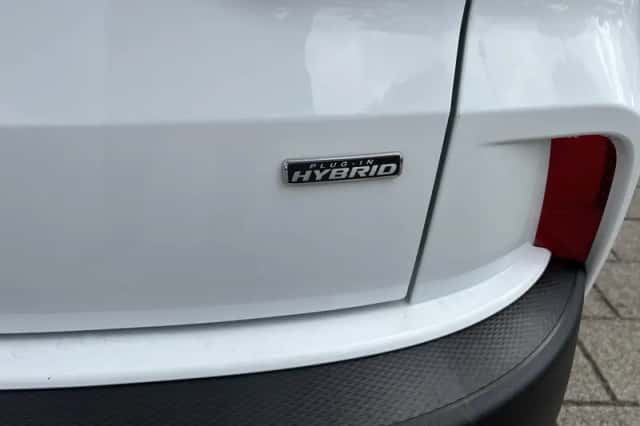 Ford Kuga (2021) thumbnail 20
