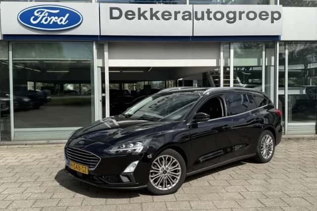 Ford Focus (2020) thumbnail 2