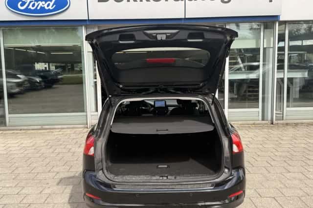 Ford Focus (2020) thumbnail 5
