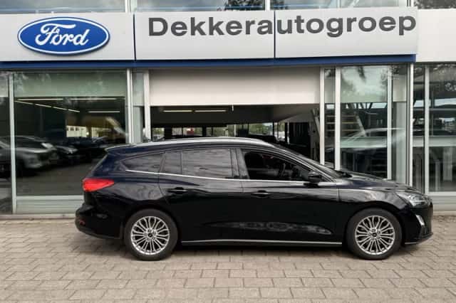 Ford Focus (2020) thumbnail 6