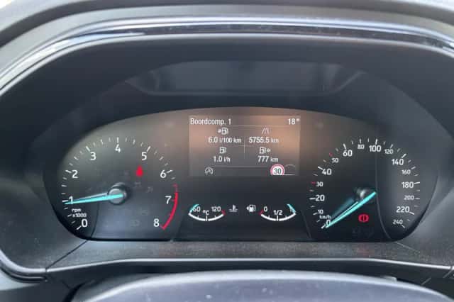 Ford Focus (2025) thumbnail 5