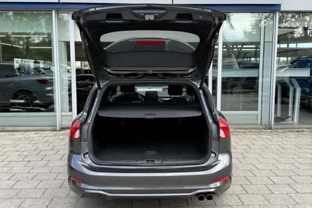 Ford Focus (2020) thumbnail 5