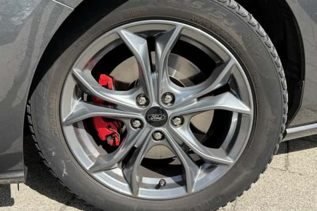 Ford Focus (2020) thumbnail 8