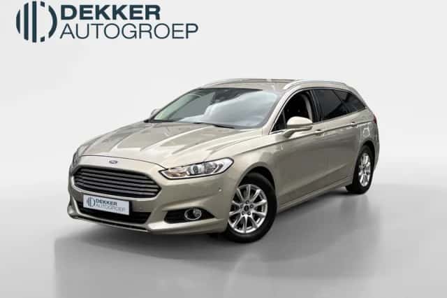 Ford Mondeo (2015) thumbnail 1