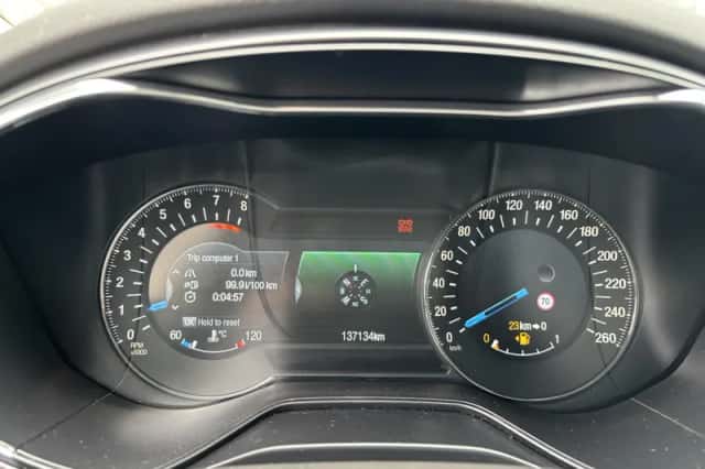 Ford Mondeo (2015) thumbnail 4