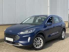 Ford Kuga (2022) thumbnail 2