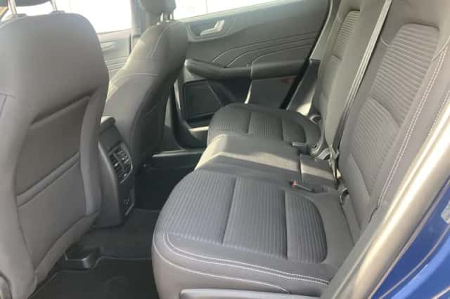 Ford Kuga (2022) thumbnail 11