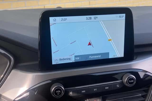 Ford Kuga (2022) thumbnail 14