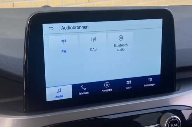 Ford Kuga (2022) thumbnail 15