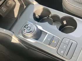 Ford Kuga (2022) thumbnail 24