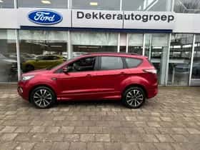 Ford Kuga (2018) thumbnail 3