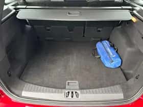Ford Kuga (2018) thumbnail 24