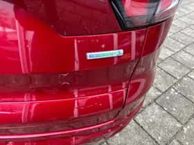 Ford Kuga (2018) thumbnail 9