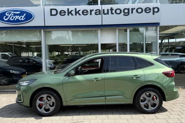 Ford Kuga (2025) thumbnail 3