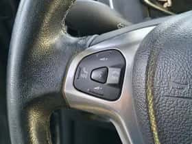 Ford B-Max (2017) thumbnail 18