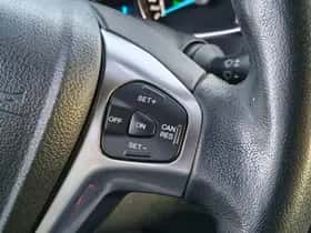 Ford B-Max (2017) thumbnail 19