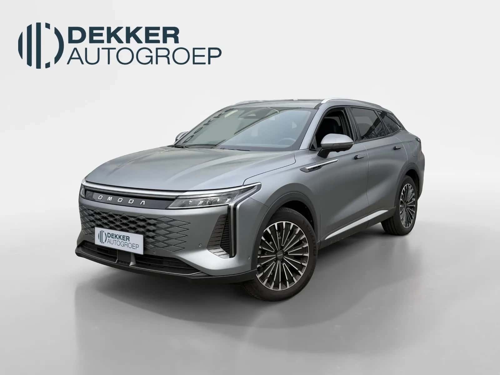 Omoda 9 SHS (2025) — foto 1