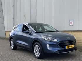 Ford Kuga (2022) thumbnail 2