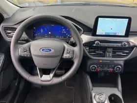 Ford Kuga (2022) thumbnail 15