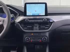Ford Kuga (2022) thumbnail 17