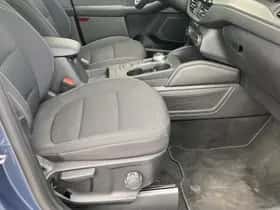 Ford Kuga (2022) thumbnail 22
