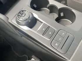 Ford Kuga (2022) thumbnail 28