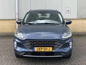 Ford Kuga (2022) thumbnail 5