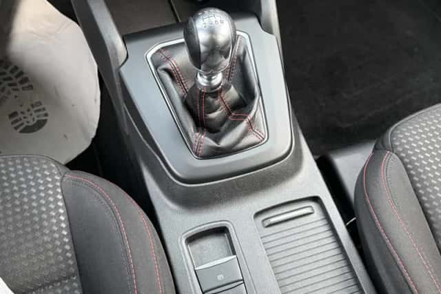 Ford Focus (2022) thumbnail 24