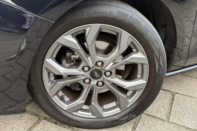 Ford Focus (2022) thumbnail 8