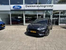 Ford Focus (2021) thumbnail 2