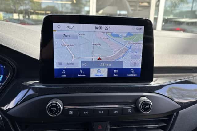 Ford Focus (2021) thumbnail 12
