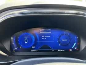 Ford Focus (2021) thumbnail 5