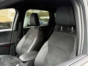 Ford Kuga (2024) thumbnail 14