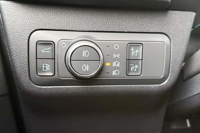 Ford Kuga (2024) thumbnail 28