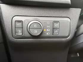 Ford Kuga (2024) thumbnail 29
