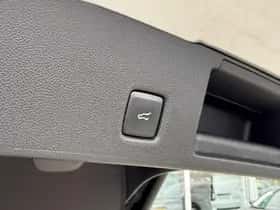 Ford Kuga (2024) thumbnail 33