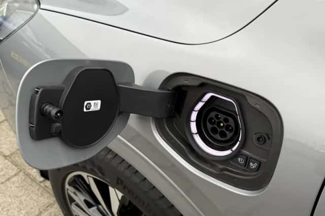 Ford Kuga (2024) thumbnail 10