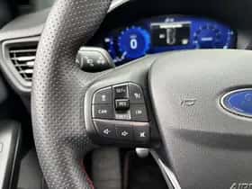 Ford Focus (2024) thumbnail 4