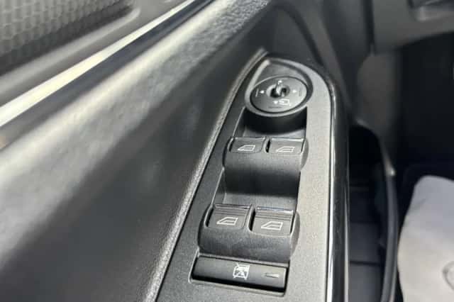 Ford B-Max (2013) thumbnail 15