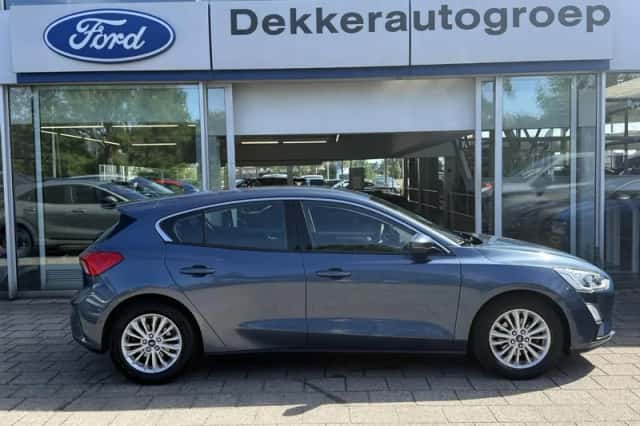 Ford Focus (2019) thumbnail 6