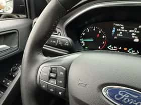Ford Focus (2022) thumbnail 14