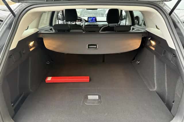 Ford Focus (2022) thumbnail 26
