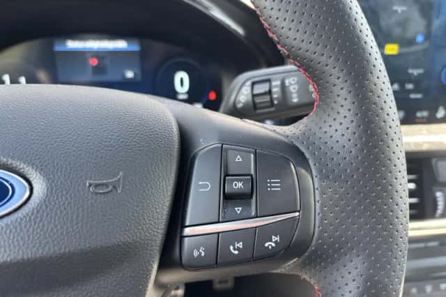 Ford Focus (2024) thumbnail 6