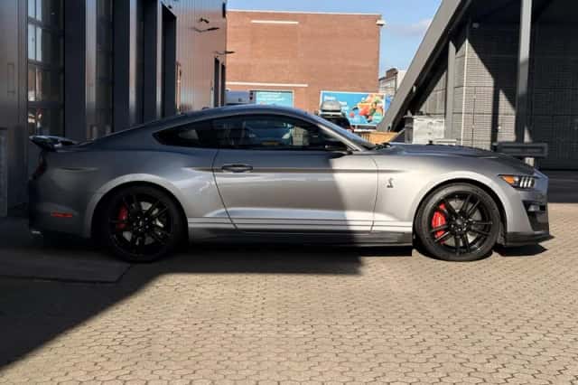 Ford Mustang (2020) thumbnail 5