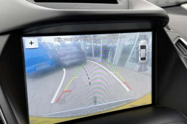 Ford C-Max (2018) thumbnail 19