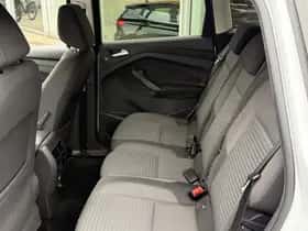 Ford C-Max (2018) thumbnail 25