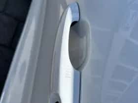 Ford Kuga (2023) thumbnail 14