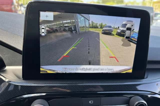 Ford Kuga (2023) thumbnail 31